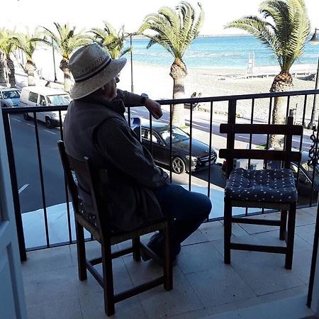 Piso En Primera Linea Con Wifi Y Vistas Al Mar Lo Pagán Exterior foto