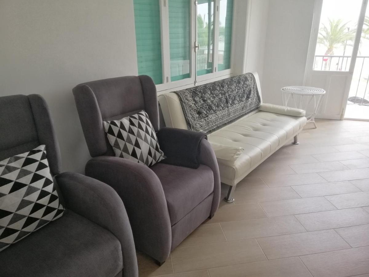 Piso En Primera Linea Con Wifi Y Vistas Al Mar Lo Pagán Exterior foto